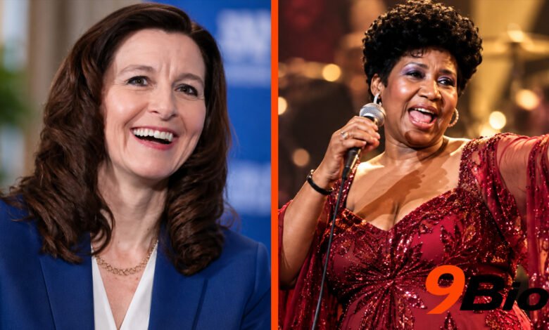 Aretha Franklin and Kathy Warden